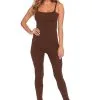 Elegante Bruine Unitard Jumpsuit Vrouw Kostuum